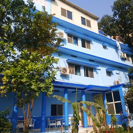 Tara Guest House بود جايا المظهر الخارجي الصورة