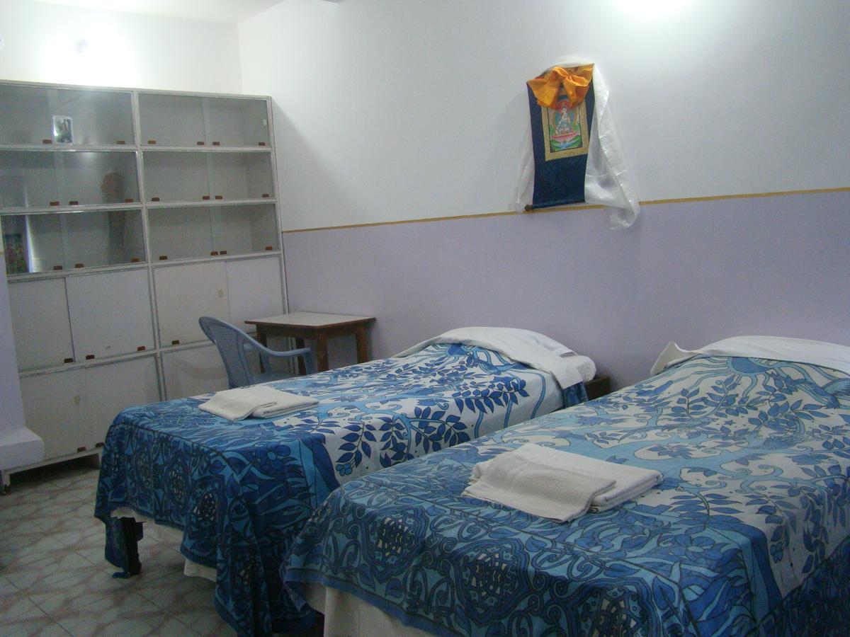 Tara Guest House بود جايا المظهر الخارجي الصورة